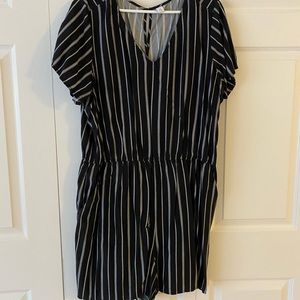 Black with white striped romper, never been worn, adorable back